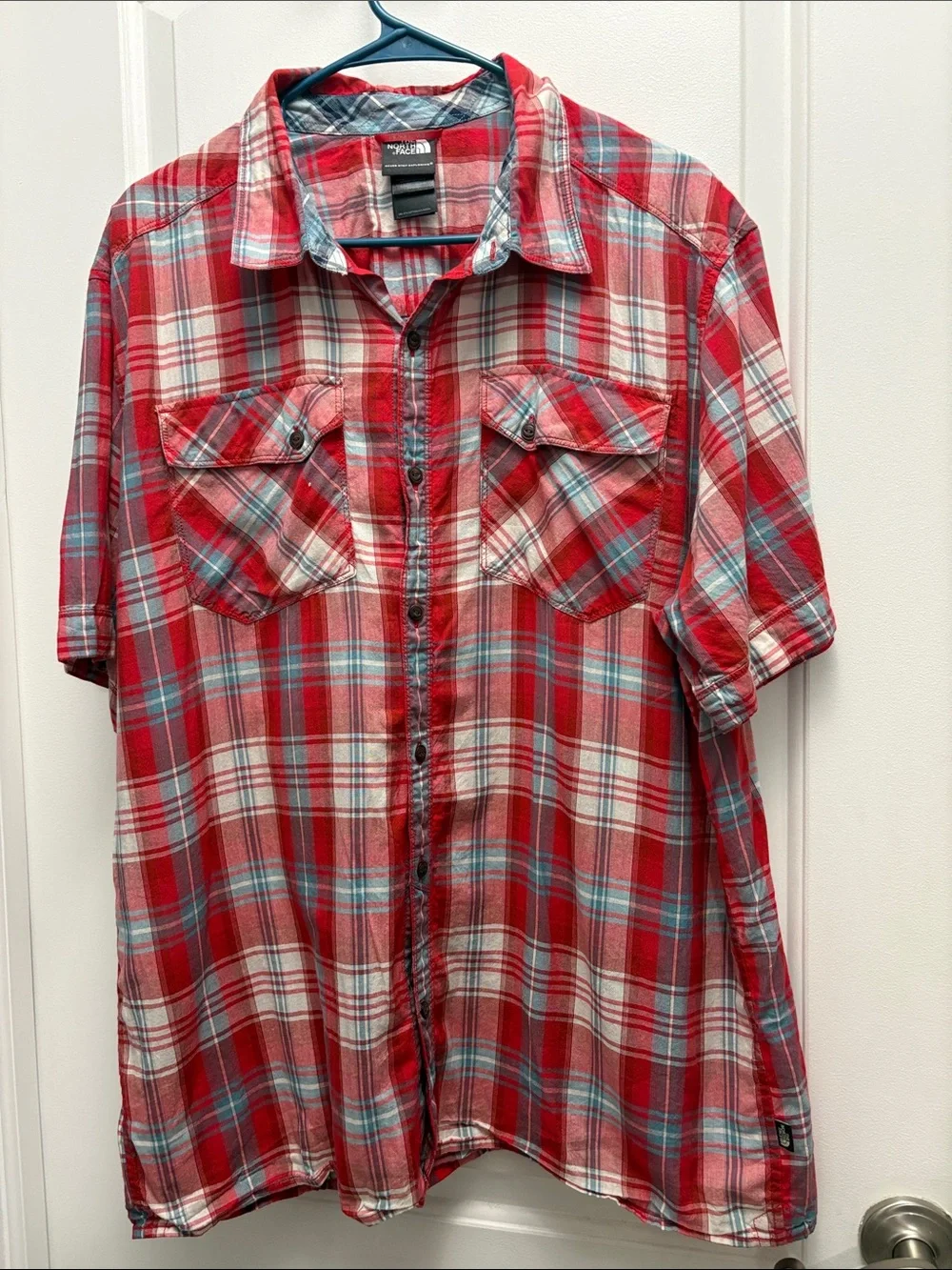 The North Face Men’s Red Blue Plaid Short Sleeve Button Down Outdoor Shirt